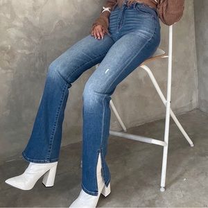 NWT FASHION NOVA Side Split Jean - Medium Blue Wash Size 5